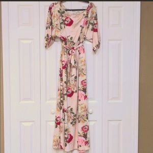 NWOT Kimono Sleeve Garden Floral Dress with Tie L